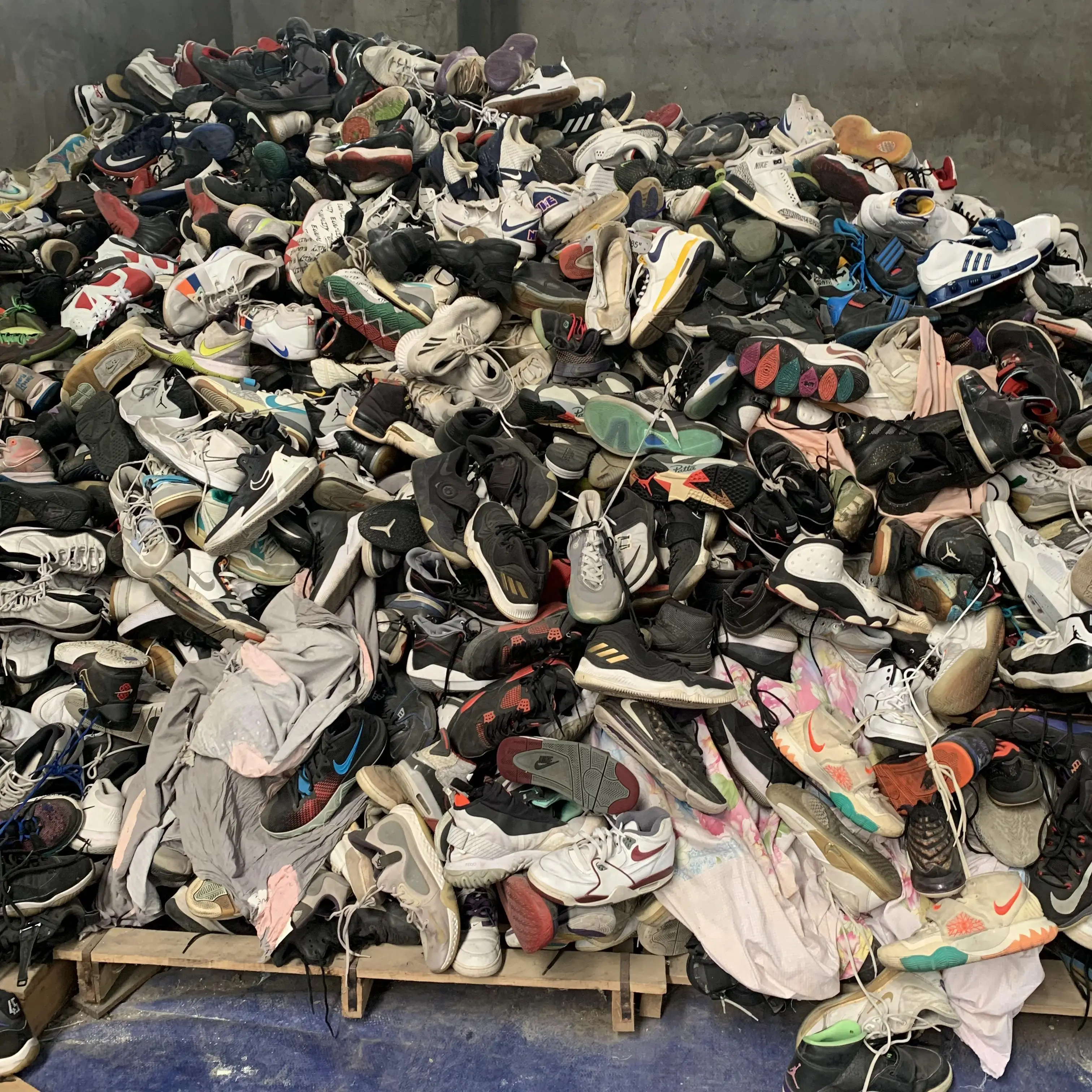 A+ used shoes  second Hand Shoes wholesale