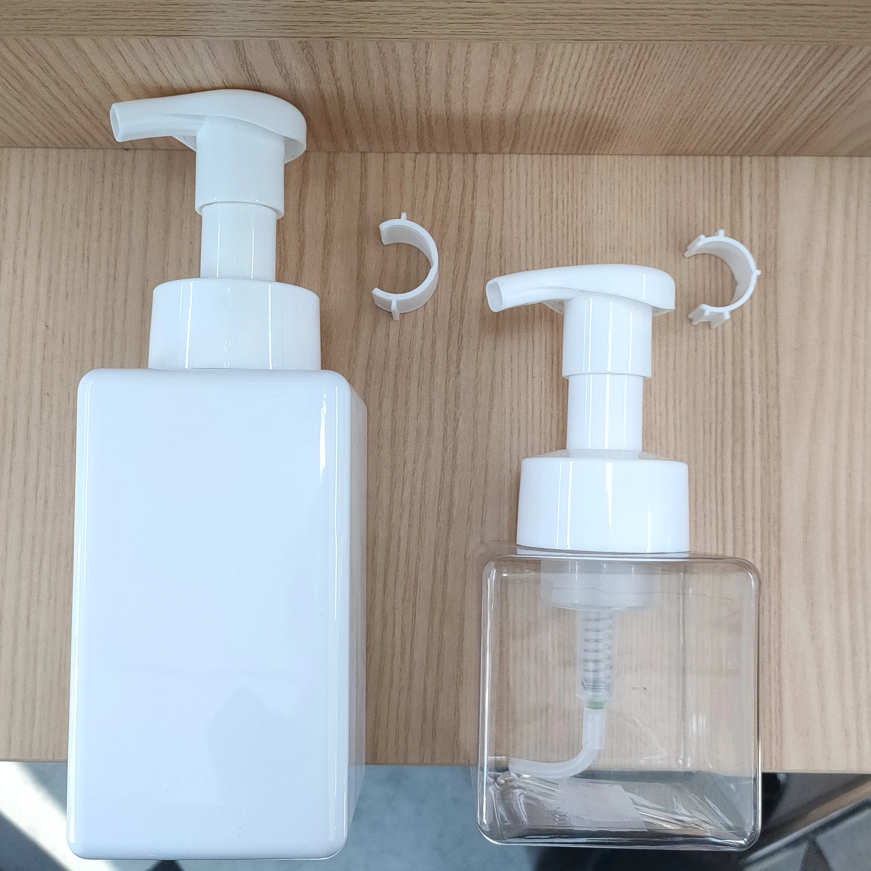 Custom empty 450ml 1.6cc 0.8cc white cosmetic body shampoo facial hand soap dispenser pump wash foaming liquid hand soap bottle