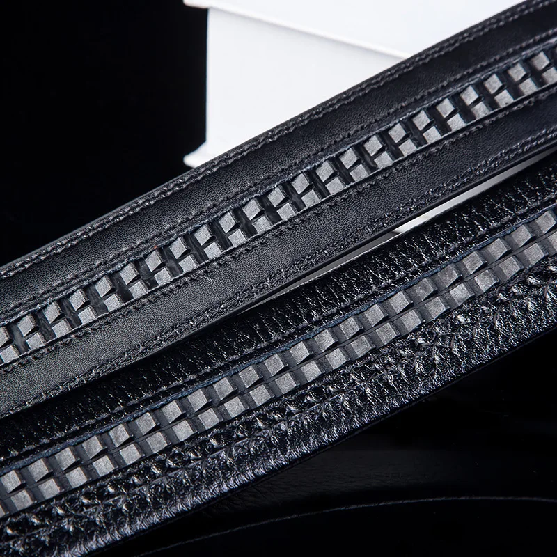 Black Belt Smooth Buckle For Male Good Quality Ratchet Bulk With Logo Studded 2024 Luxury Eco Friendly Designer Name Brand Belts