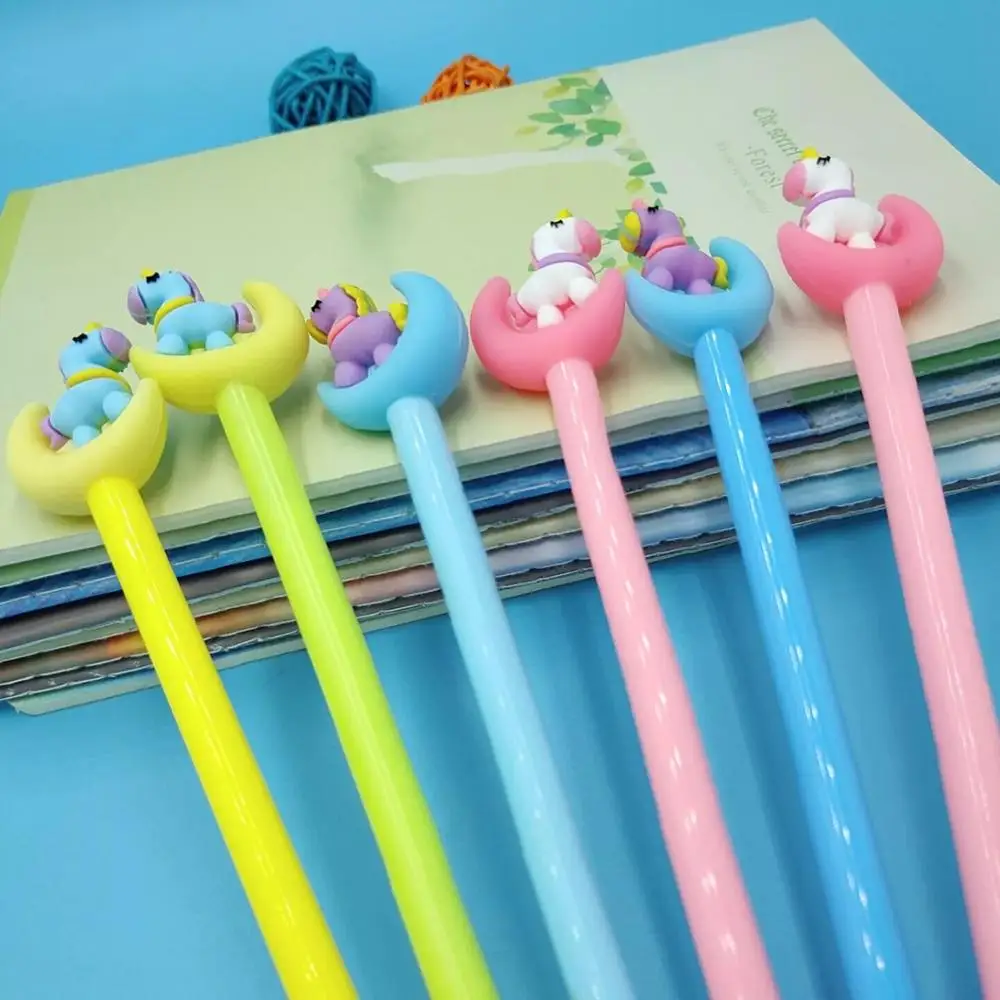 
hot selling customized soft pvc pen caps 