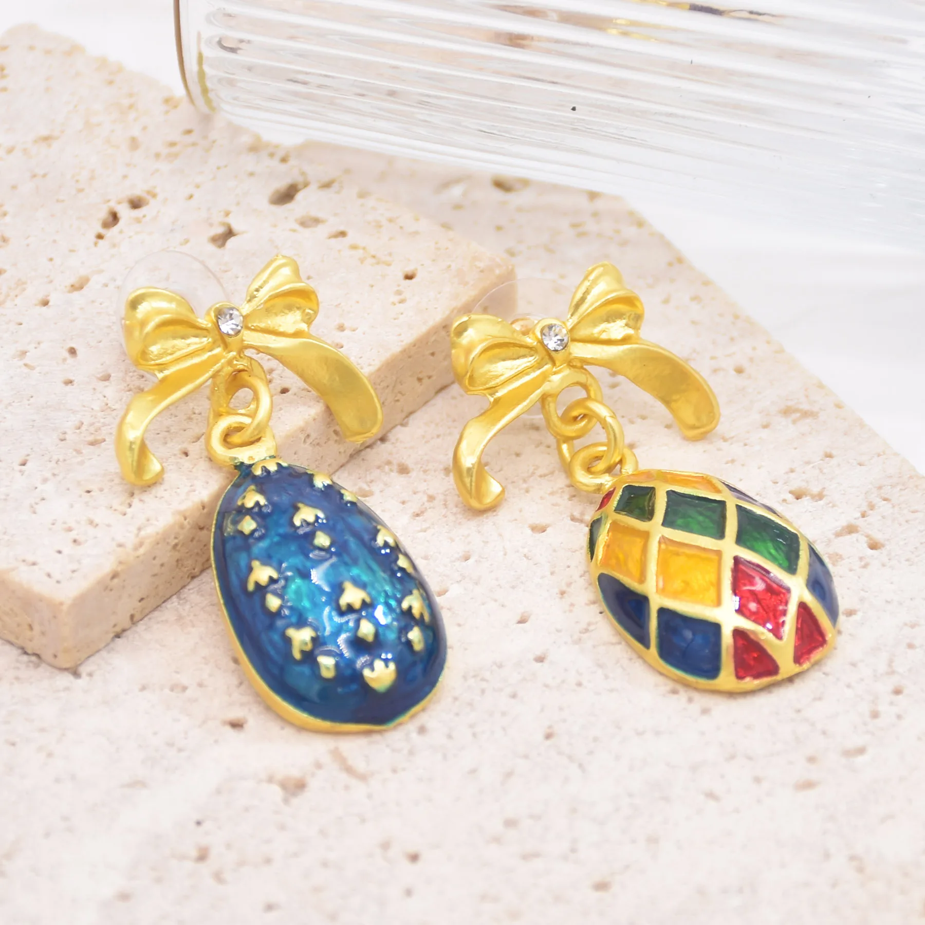 Vintage Style Court Baroque Necklace Multi Color Eggs Bow-knot Choker