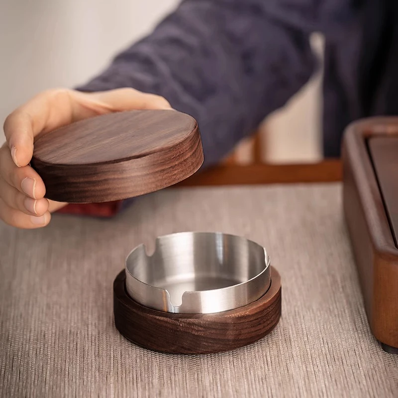Windproof Desktop Ashtray Stainless Steel Ash Tray With Lid Bar Office Metal Ash Tray Home Decor Smoking Accessories