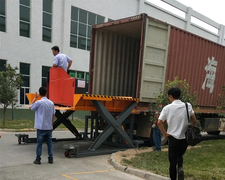 Zhongxiang mobile truck loading unloading container lift table ramp