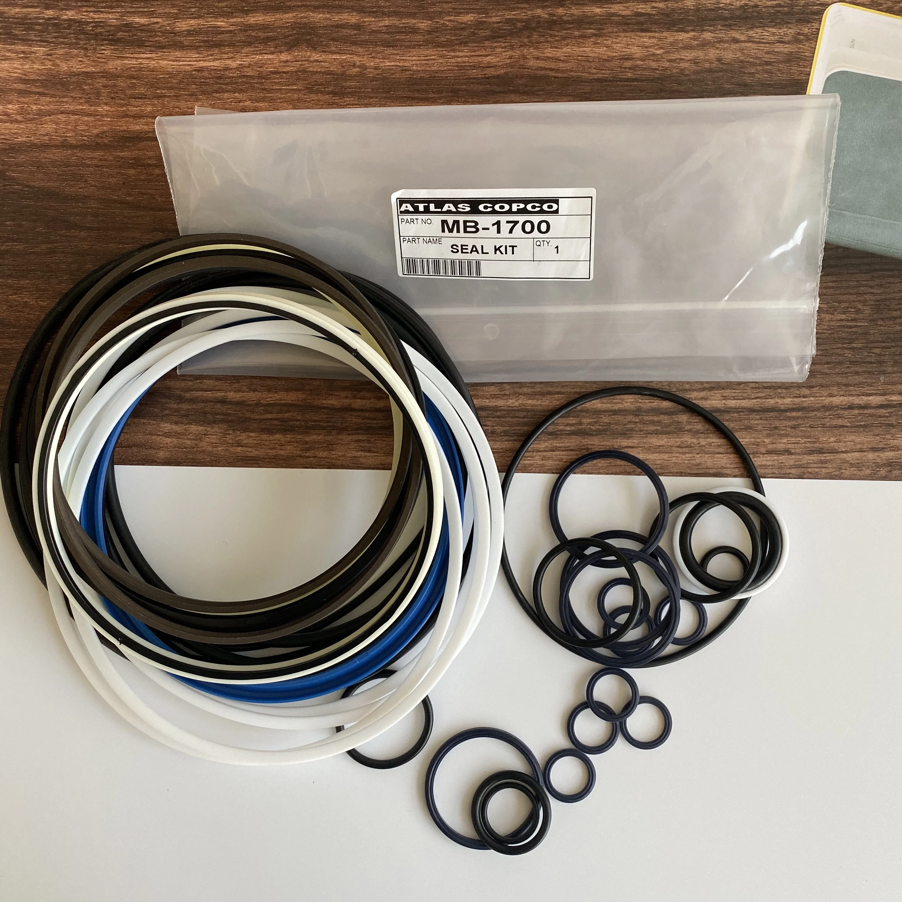 Hydraulic MB1700 Seal Kits for EPIROC Atlas Copco Hydraulic Hammer