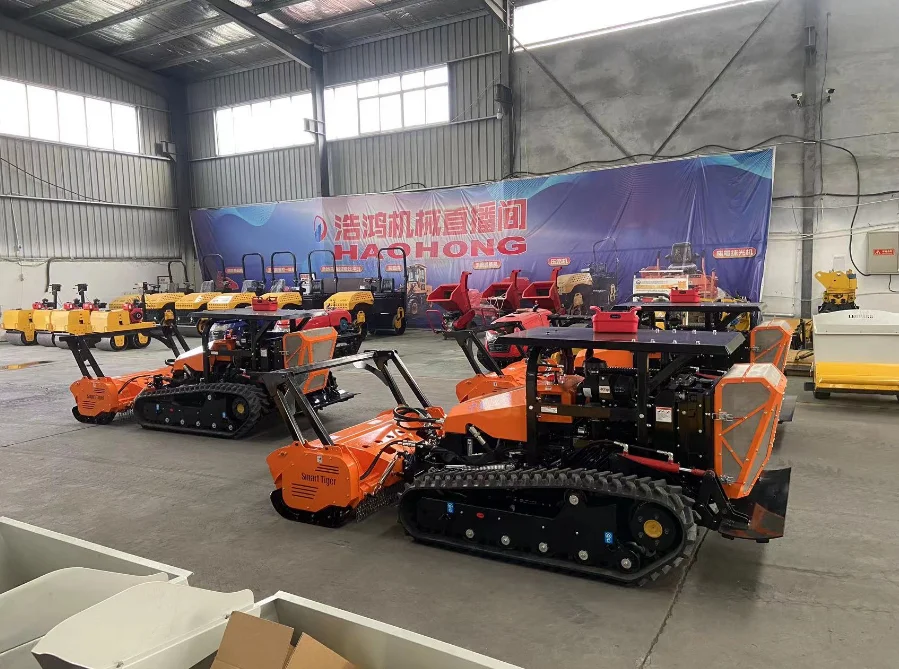 Professional 40HP Remote Control Lawn mower Intelligent Wasteland Grass Shrubs Tree Cutting Machine 55 degree Slope Cutter Mower