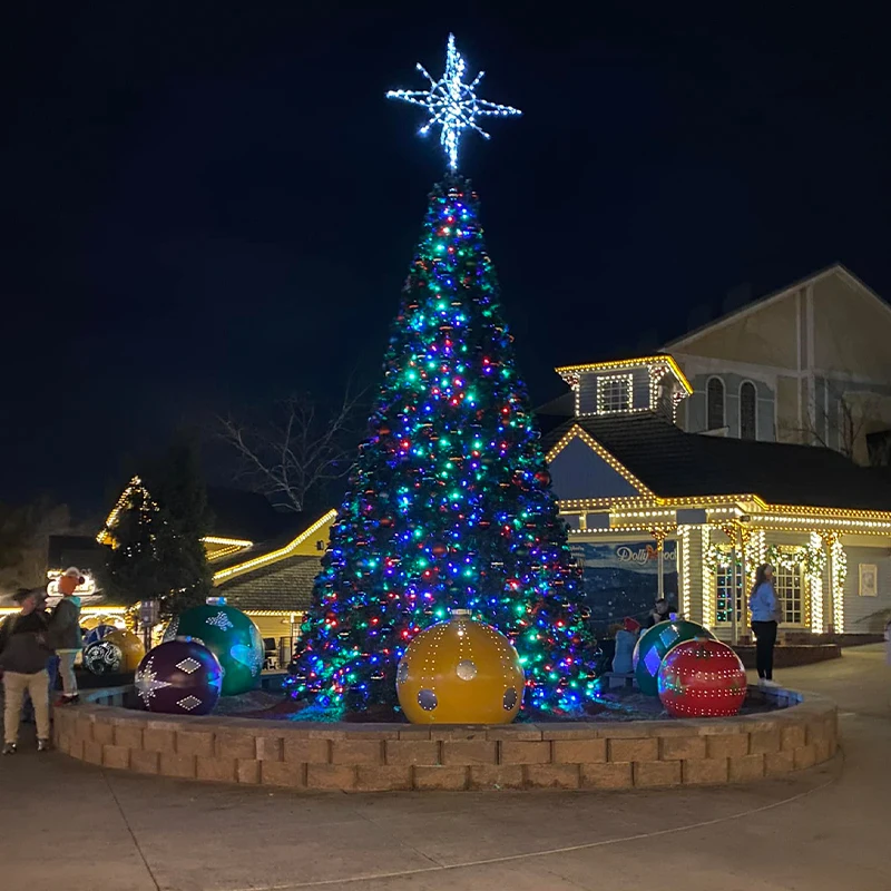 waterproof 6m Commercial Christmas Tree stand in Stock Christmas Tree Outdoor Large Christmas Decoration