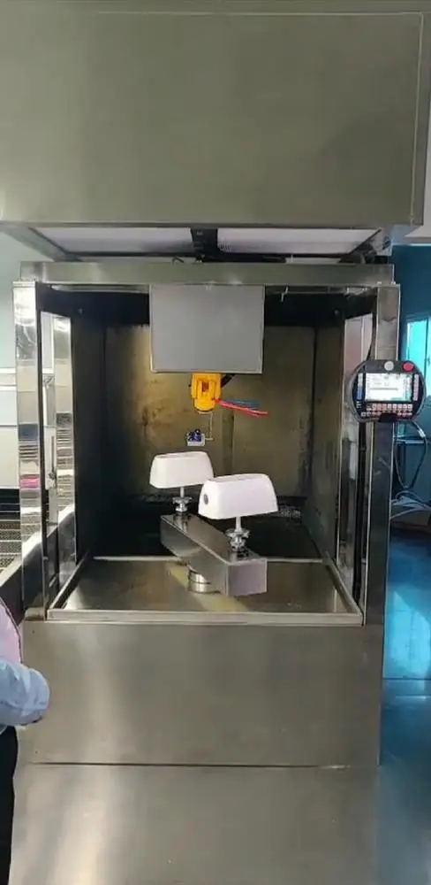 Six-axis automatic spray painting robot with electric gun for car toys camera phone shell bike stay bike crank