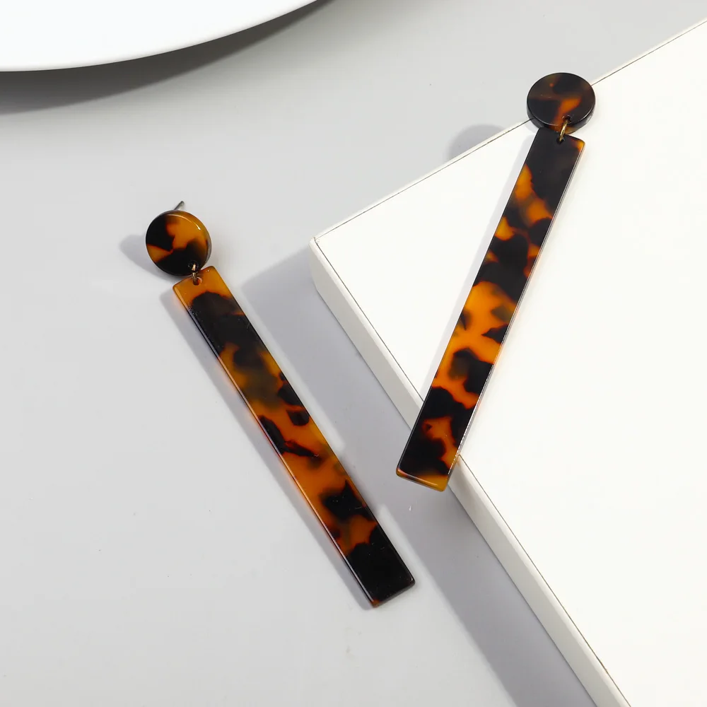 Vintage Temperament Gentle Women Jewelry Leopard Print Acetate Sheet Cut Simple Geometric Long Drop Earrings for Women