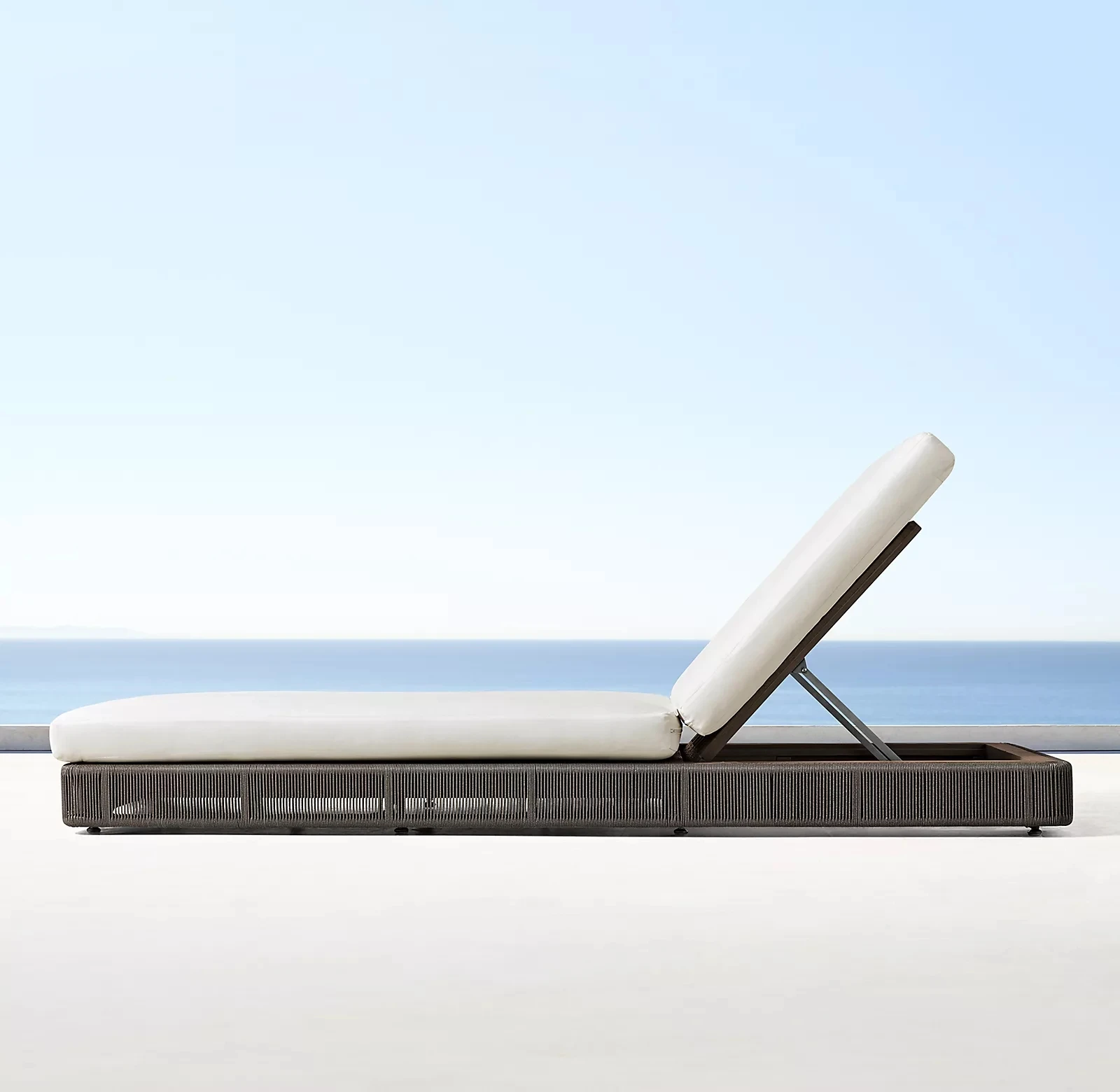 Luxury Wicker Daybed Outdoor Sun Bed Patio Garden chaise