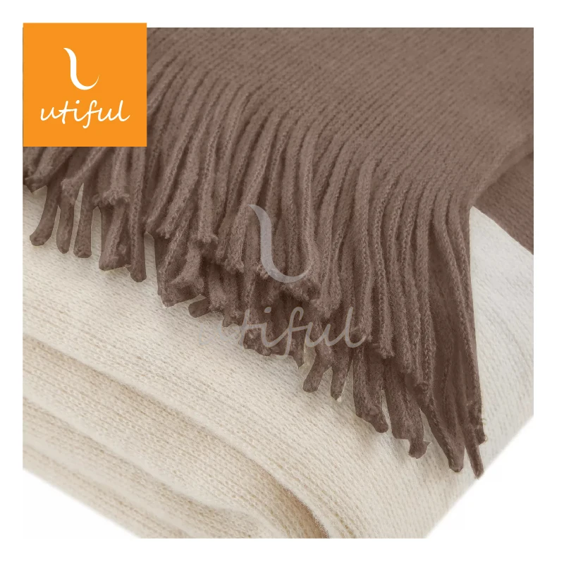 Classic 100%Acrylic Vertical Stripe Two-tone Design Warp Knitting Throw Blanket With Tassels for home decoration