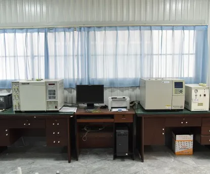 YSL-228 600ml general purpose roof and gutter sausage packing acrylic sealant