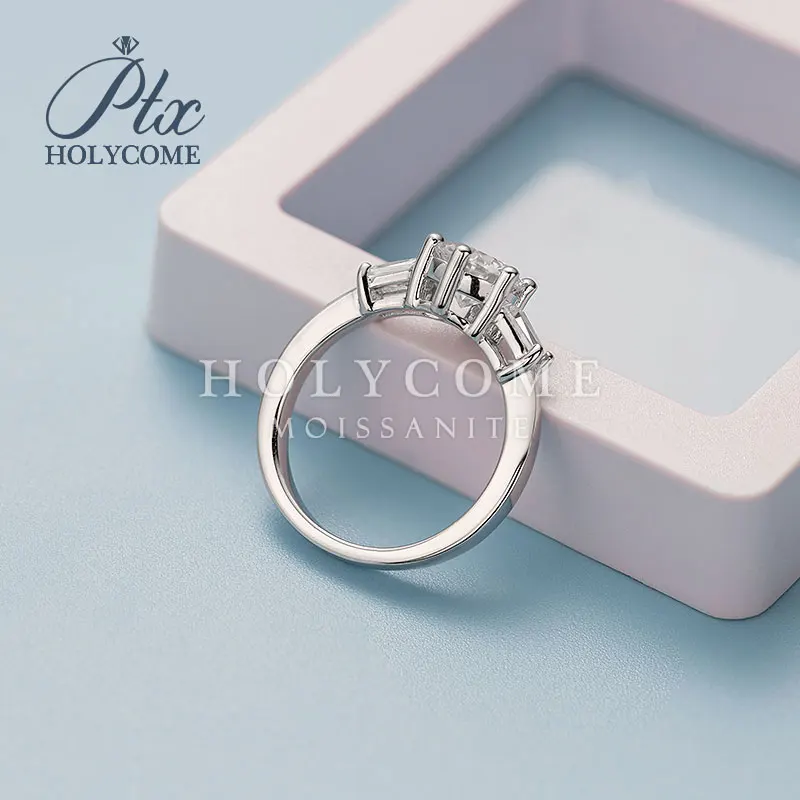 Three stones design 1ct VVS D diamond 925 silver material women moissanite ring