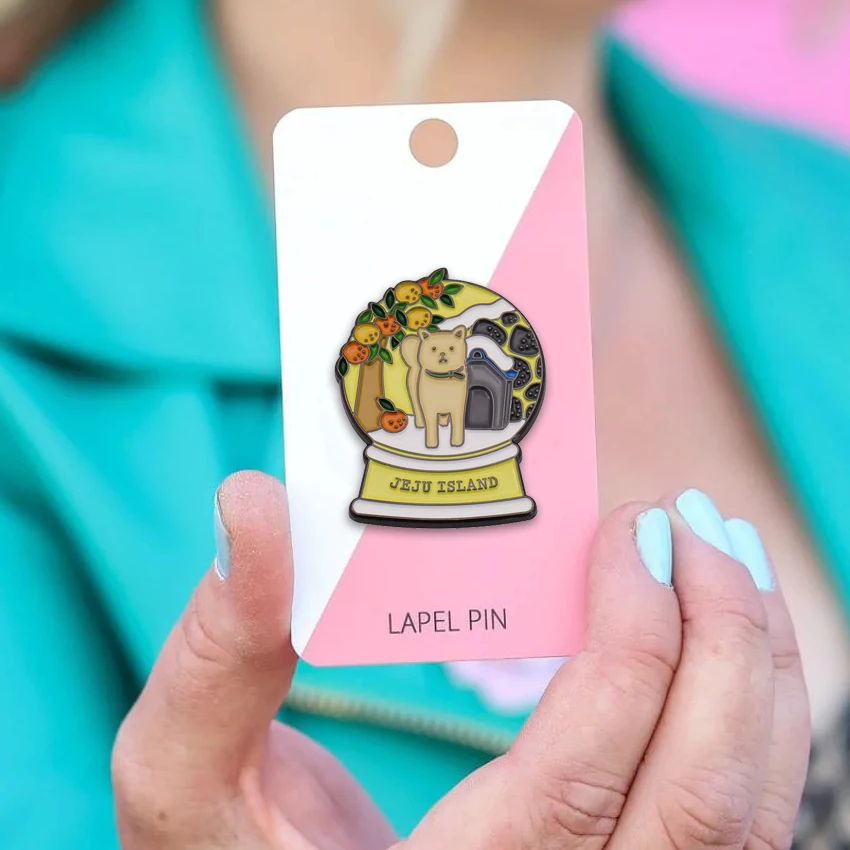 Popular Manufacturer Design Metal Soft Enamel Pin Custom Logo Letter Cartoon Cat Gift Souvenir Magnet Badge Pin