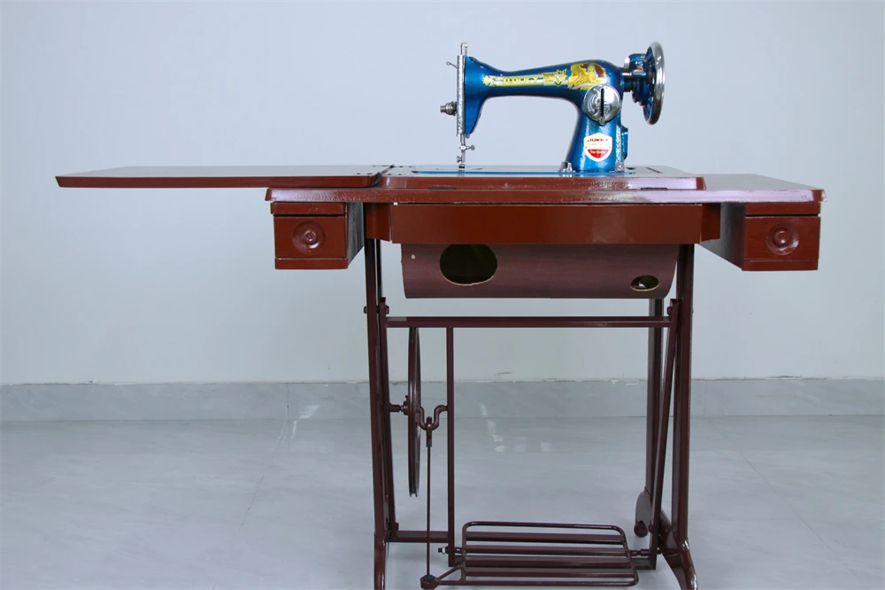 China Classic Domestic Sewing Machine Walking Foot Industrial Metal Walking Foot Sewing Machine Factory Directly India Motor