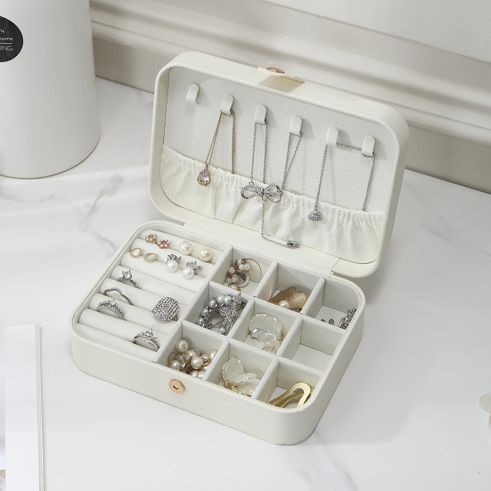 Wholesale Custom Logo Small PU Leather Jewelry Box Blue Travel Jewellery Necklace Ring Earring Jewellery Organizer Girl Gift