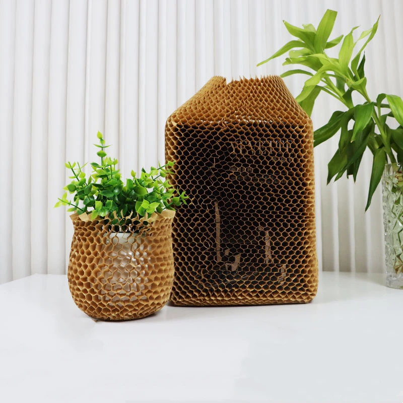 100% Recycled Protective Sleeves Packaging for Travel Airplane Wine Bottles Protector Wrap Honeycomb Paper Sleeve