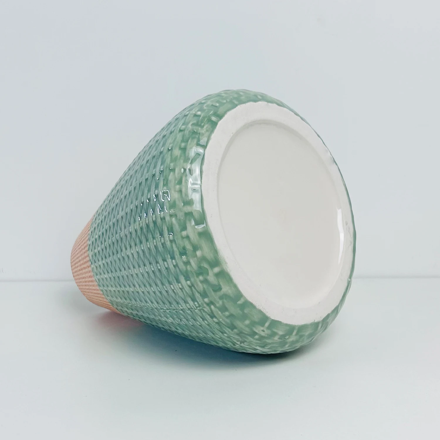 Hot sale in Europe imitate bamboo woven conical ceramic decorative vases