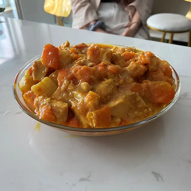 Cheap large capacity self heating food instant curry chicken low fat wholesale sample accept