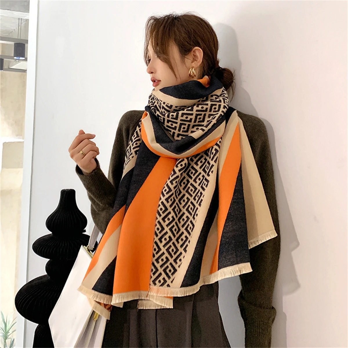 2024 Brand custom new arrivals winter travel scarf Oversize acrylic Knitted wool blend cashmere scarf for women