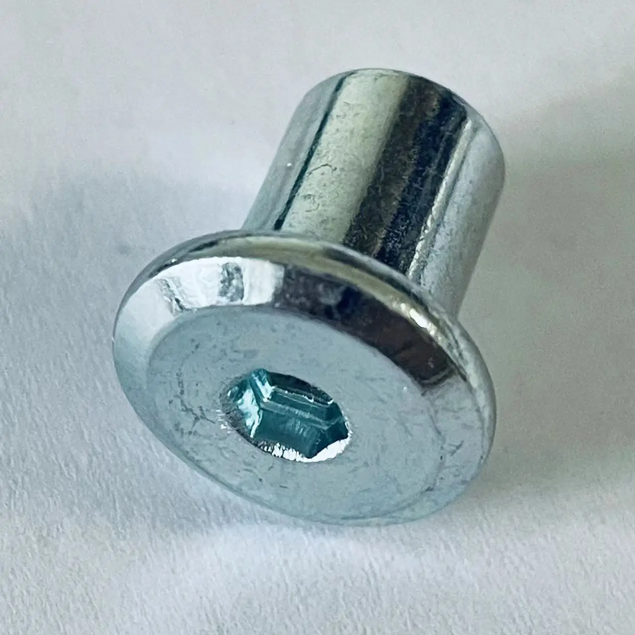 YZ-N005 Carbon Steel Hex Socket Flat Head Sleeve Barrel Nut M2 M3 M4 M5 M6 M8 M10