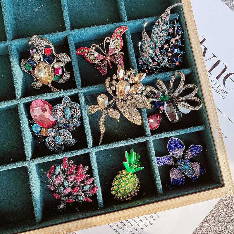 PUSHI New personality animal flower geometry kpop luxury gift decoration brooch premium mixed accessories women brooches