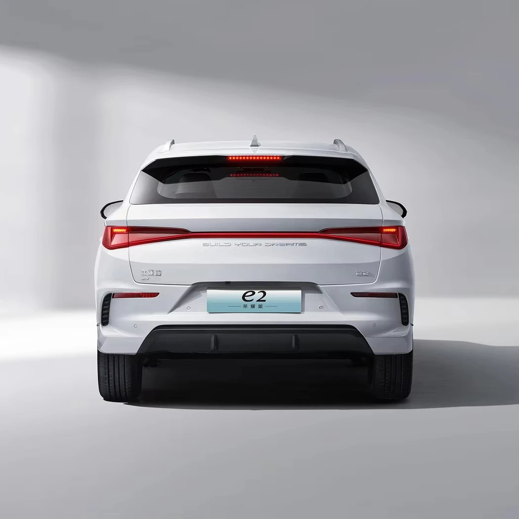 Новый китайский энергетический транспорт Byd E2 2023 Glory Edition Удобная версия 405 км Диапазон 5 дверей 5-местный хэтчбек электромобиль