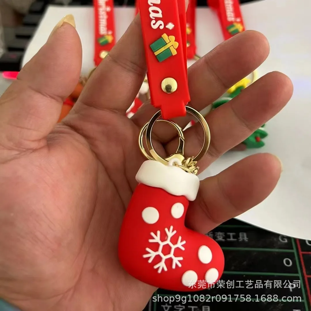 Christmas PVC key chain cartoon three-dimensional accessories jewelry to figure wholesale glue
