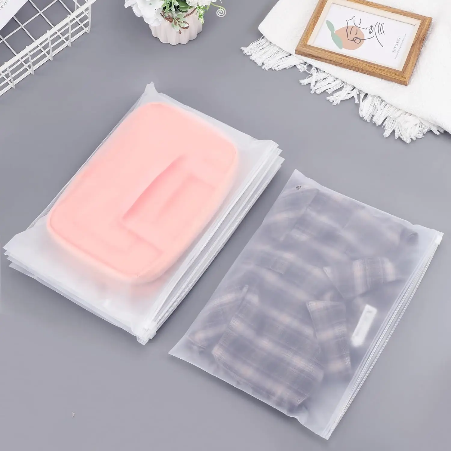 Custom Packaging Shopping Bags Eco Friendly Packaging Zip Lock Plastic Recycled Frosted Zipper Bag Zipper Bags With Custom Logo