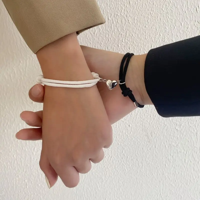 Набор браслетов для девочек в форме сердца