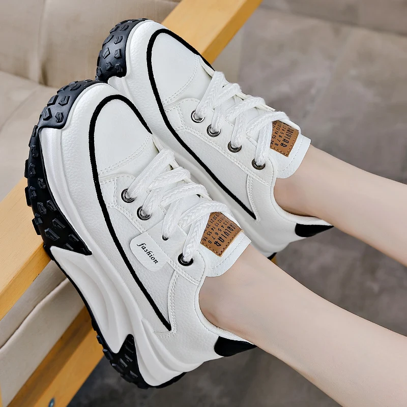 Hot sale Women Thick-soled Walking Shoes White PU Leather Spring Autumn Fashion Woman Chunky Sneakers with 5CM Thick
