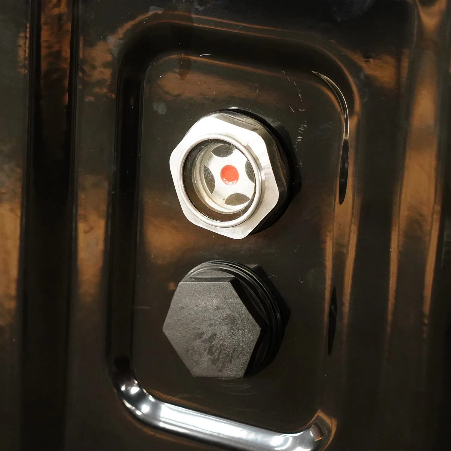 extensive range of rear mounted hydraulic oil tanks, in steel material