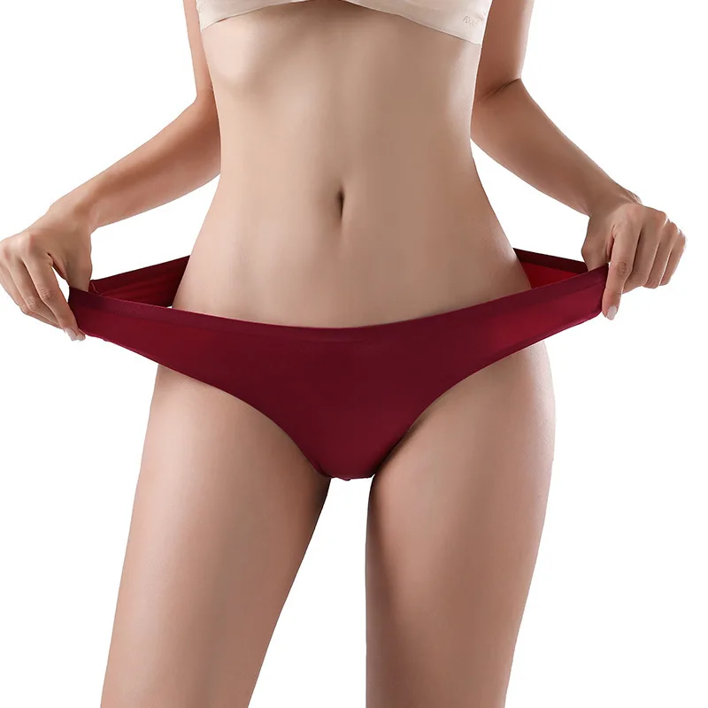 3111Women Traceless Underwear Ice Silk Briefs Comfortable Breathable Mid Waist Pure Color Seamless Mid Waist thong Panties