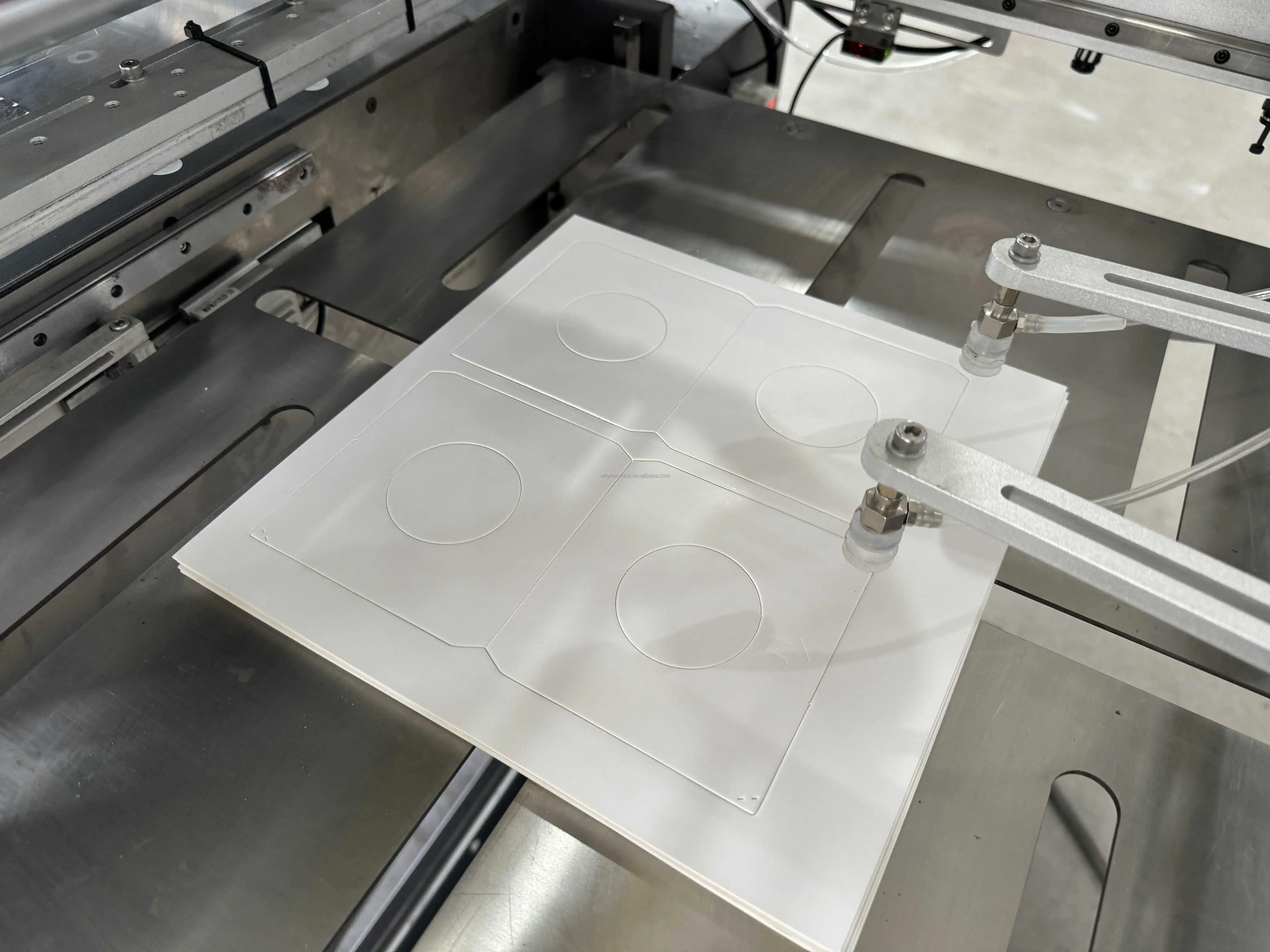 Automatic Die Cutting Machine for Grey Board Cardboard Papers Automatic Foil Stamping Machine