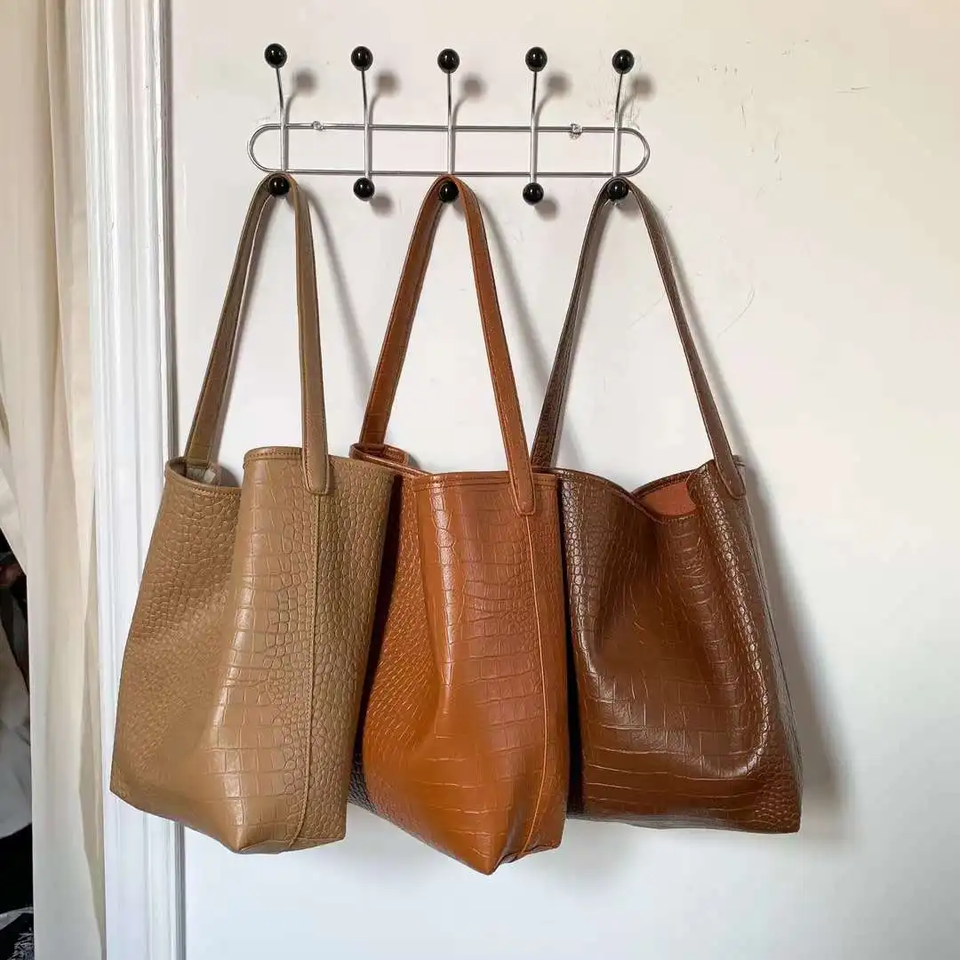 Новый популярный Стиль 2022 модная сумка-тоут большой вместимости с крокодиловым тиснением под кожу крокодила 2 предмета сумка через плечо