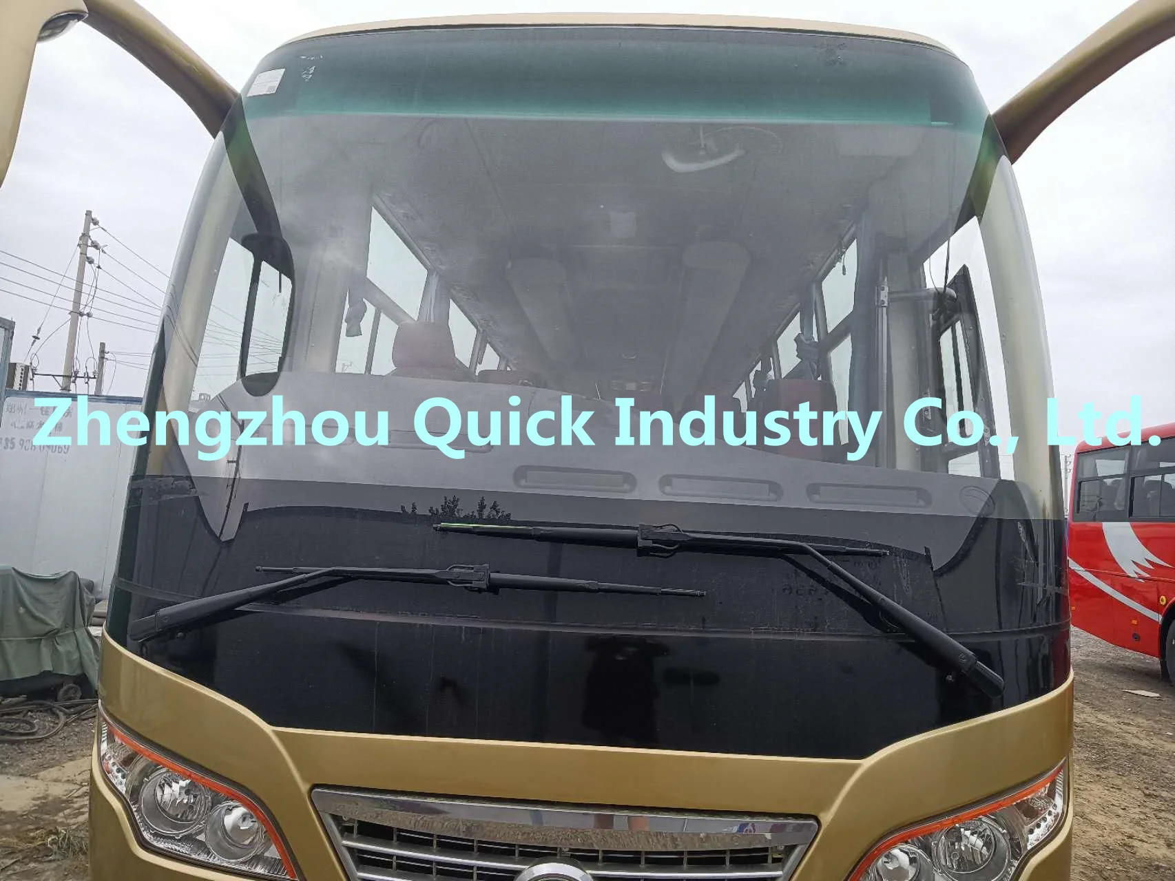 Luxury Coaches Used Yutong Bus ZK6102D 47 Passenger Seats Second Hand Leaf Spring Suspension Chassis Coach Buses RHD for sale