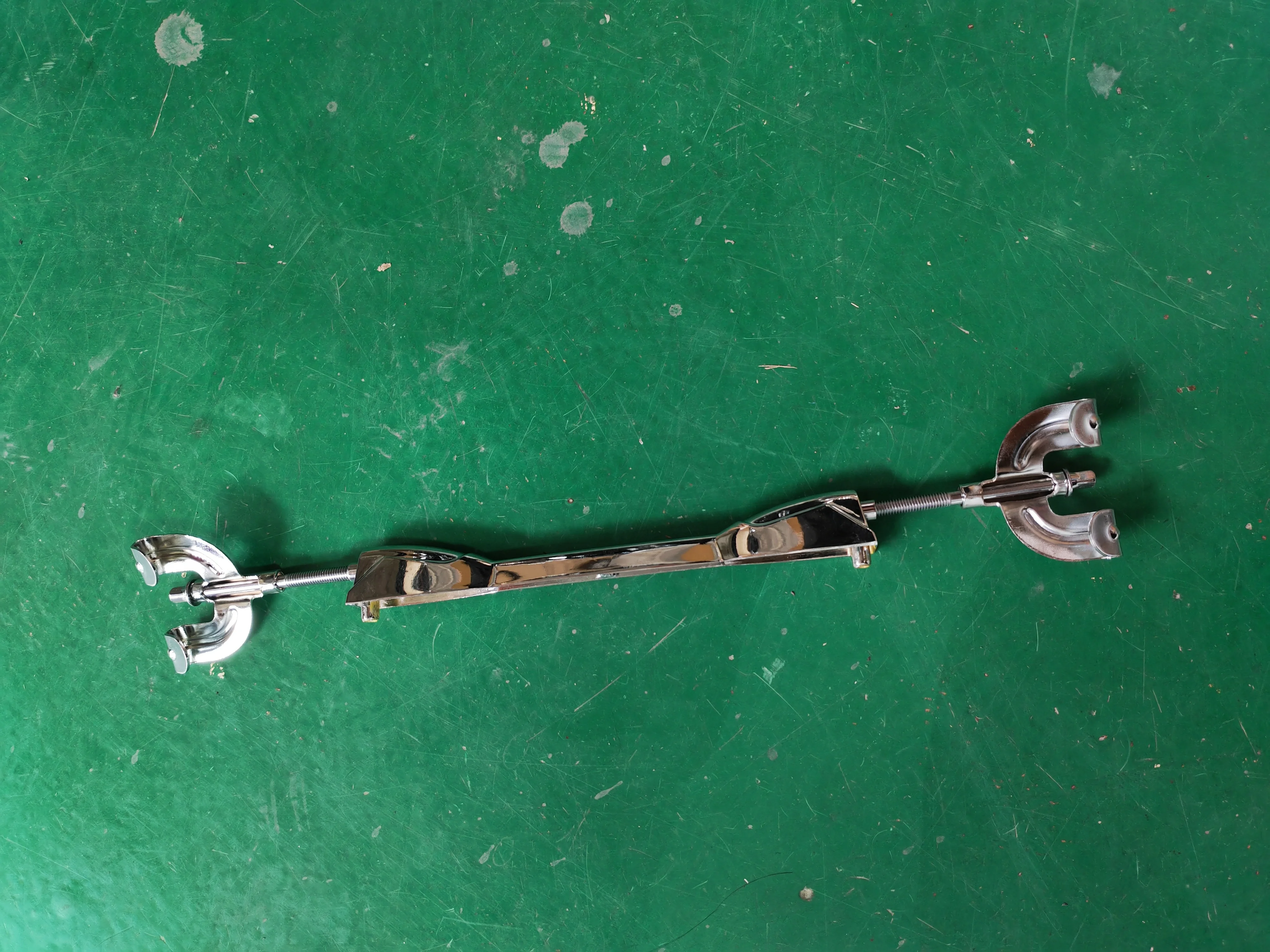Drum Replacement Parts Electroplated Metal Chrome Hook Claw with Two 13cm Screws Lug 19.5 Set