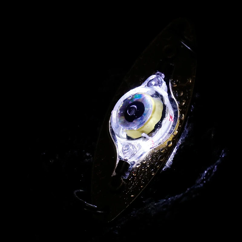 WeiHeMetal Eye Shape LED Lure Light Fishing Squid Fluorescent Flash Lamp Attracting Fish Bass Spoon Underwater Fishing Accessory
