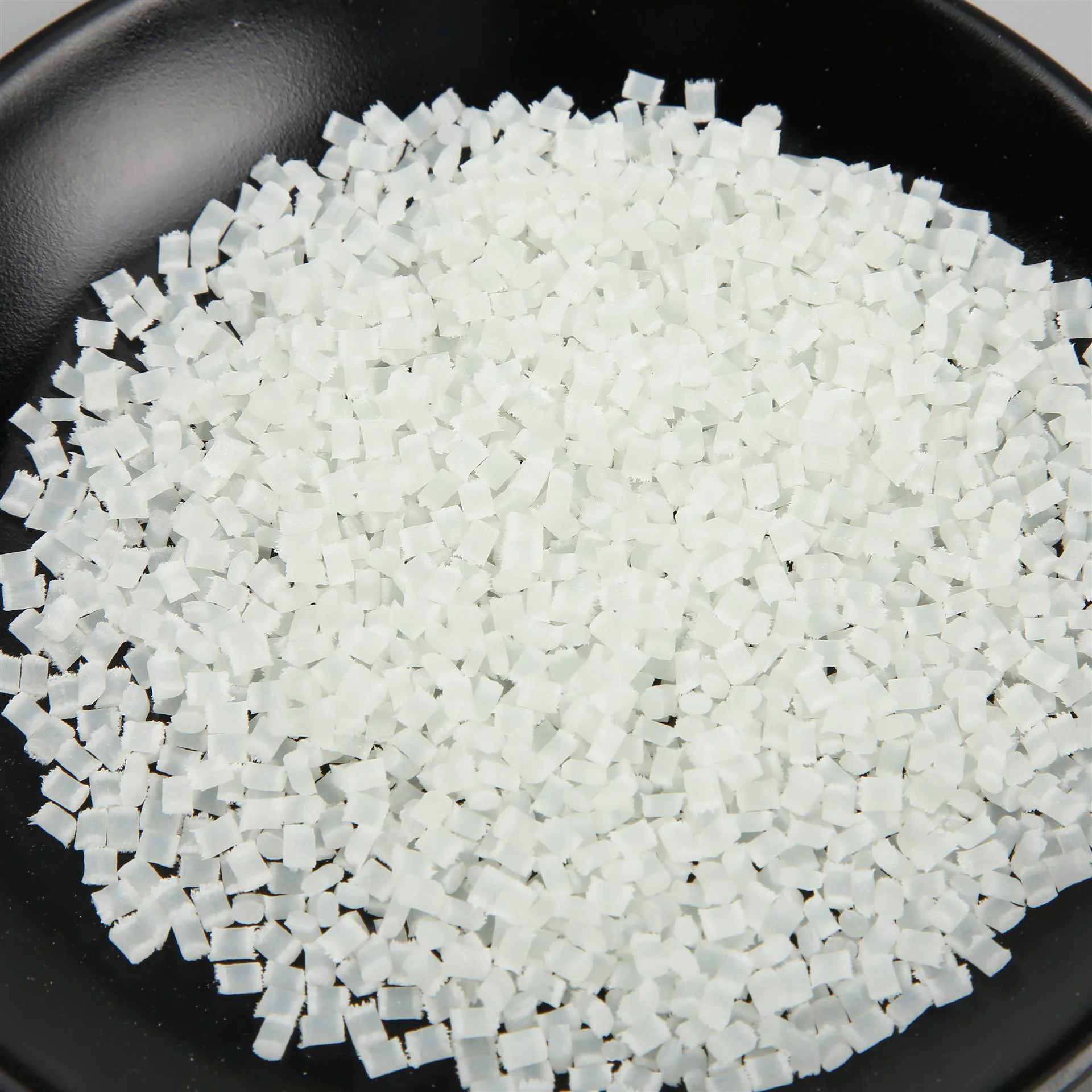 China Factory modified pa66 nylon 66 pellets gf15 pa66-gf15 Glass filling antiflaming