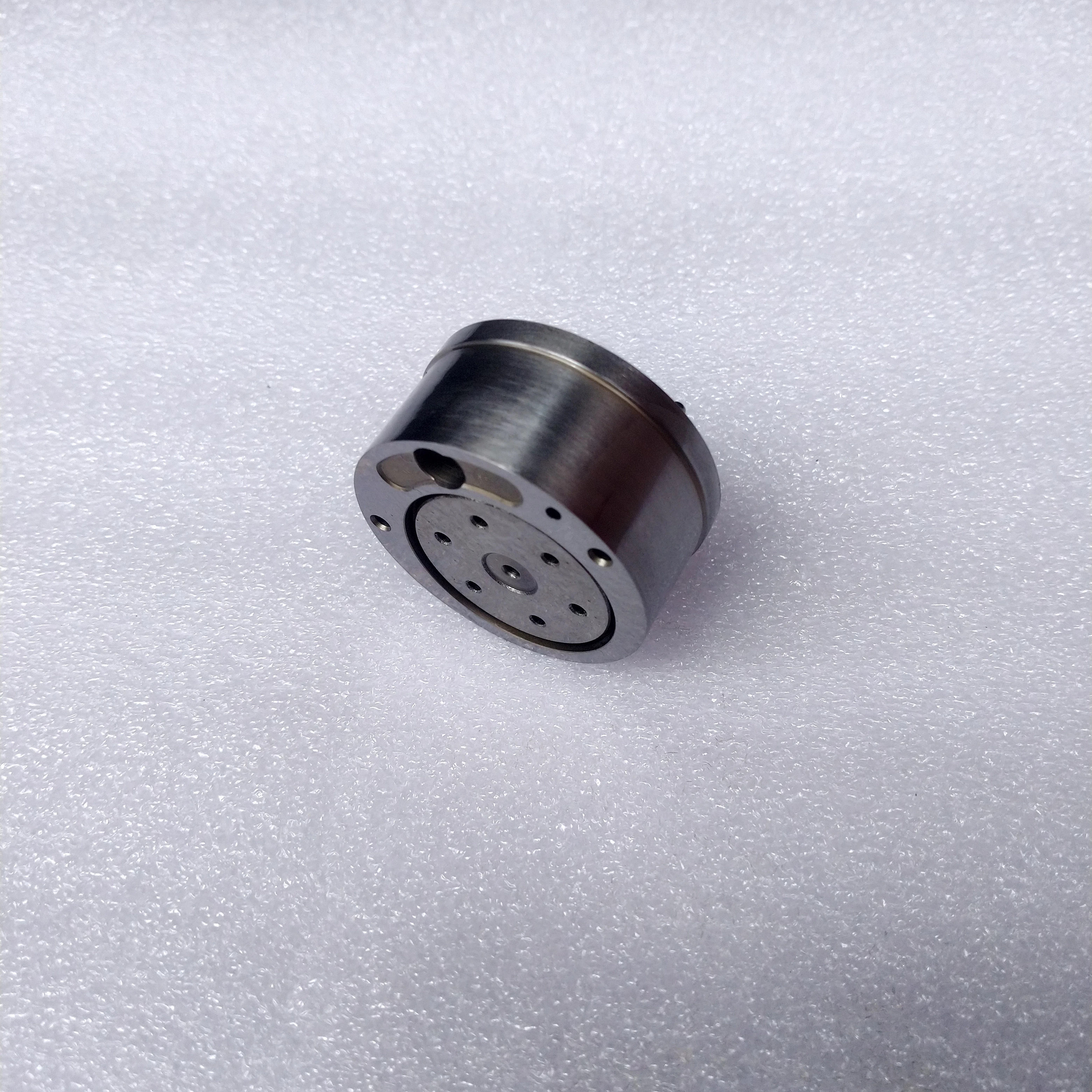 100% tested high quality actuator 7135-588 solenoid control valve for fuel injector 20547350 20810168 2054735