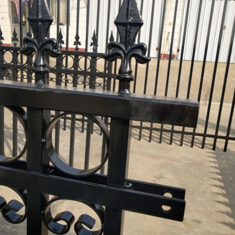 China Supplier Wrought Iron Steel Decorative Metal Fence Panels