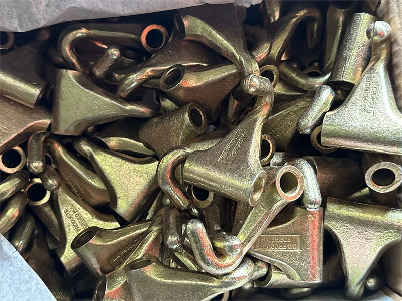 China G43 Carbon Steel H324 Eye Slip Hook with Latch for Sale