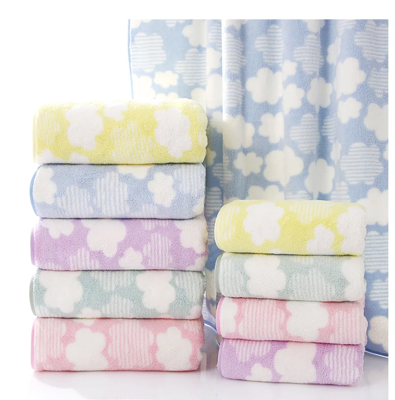 GRS BSCI RPET High-end customized lovely cloud printed bath towel thickened coral velvet soft absorbent towel