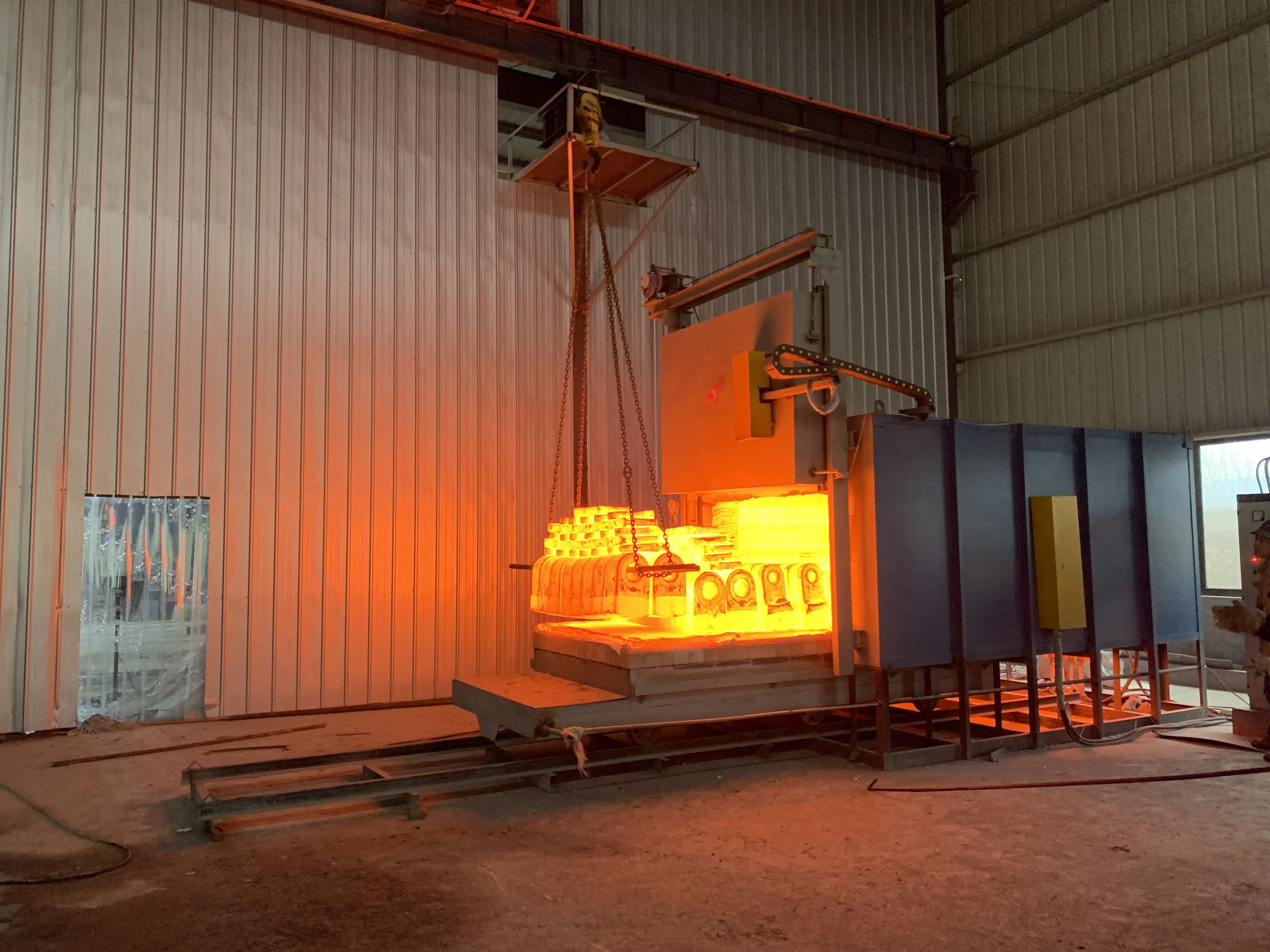 
Ore mining tools Hammer Crusher Spare Parts High manganese Steel coal mill crusher hammer head 