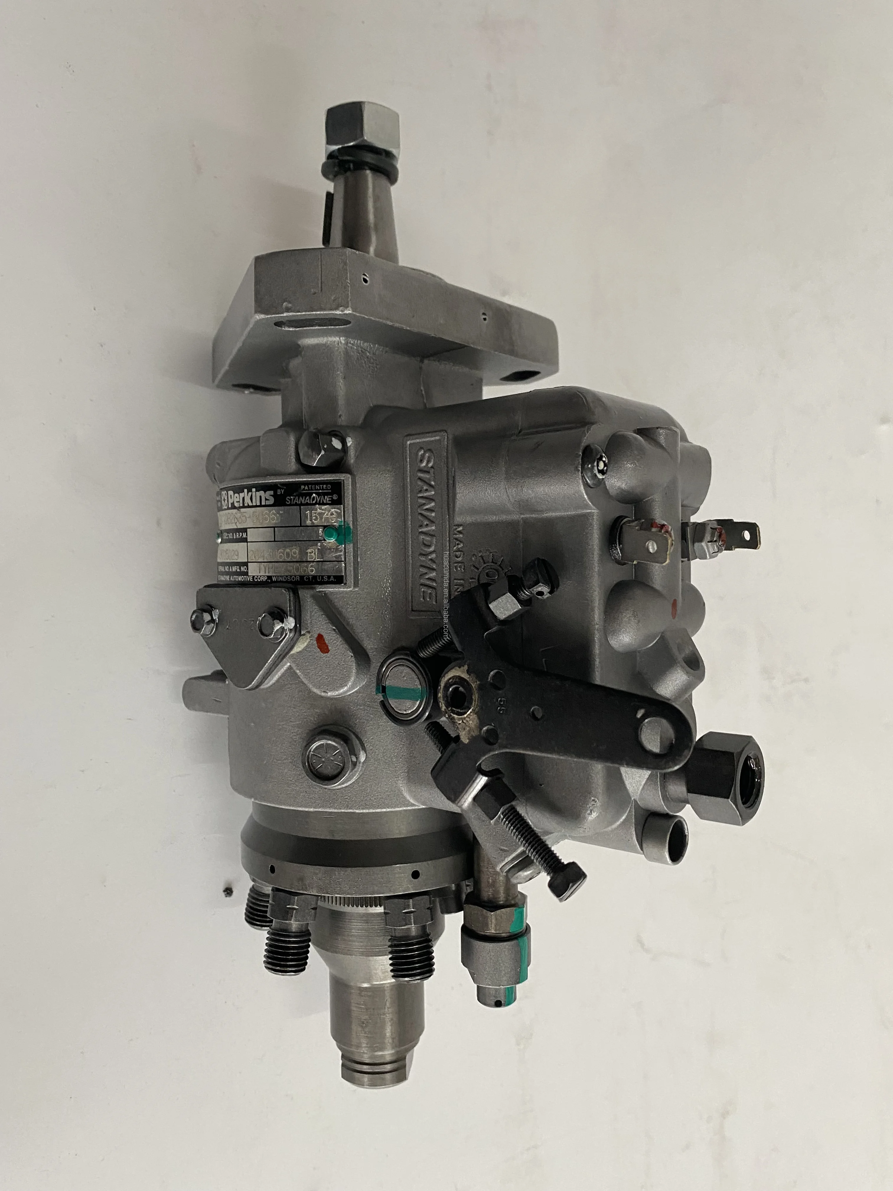 Original Boat Diesel Engine part For Cum mins 6BT5.9M fuel pump Stanadyne 3919112 9705029 DB2635-5066 Fuel injection pump