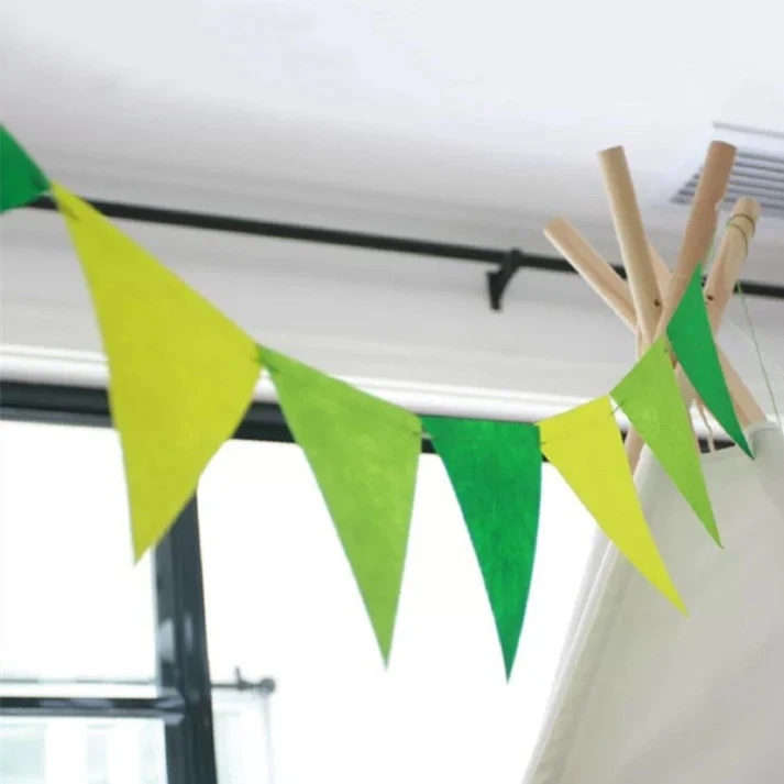 Boy Girls Rooms Home Wall Decoration Felt Hanging Triangle Flag Birthday Party Kindergarten Halloween Christmas Pulling Flag