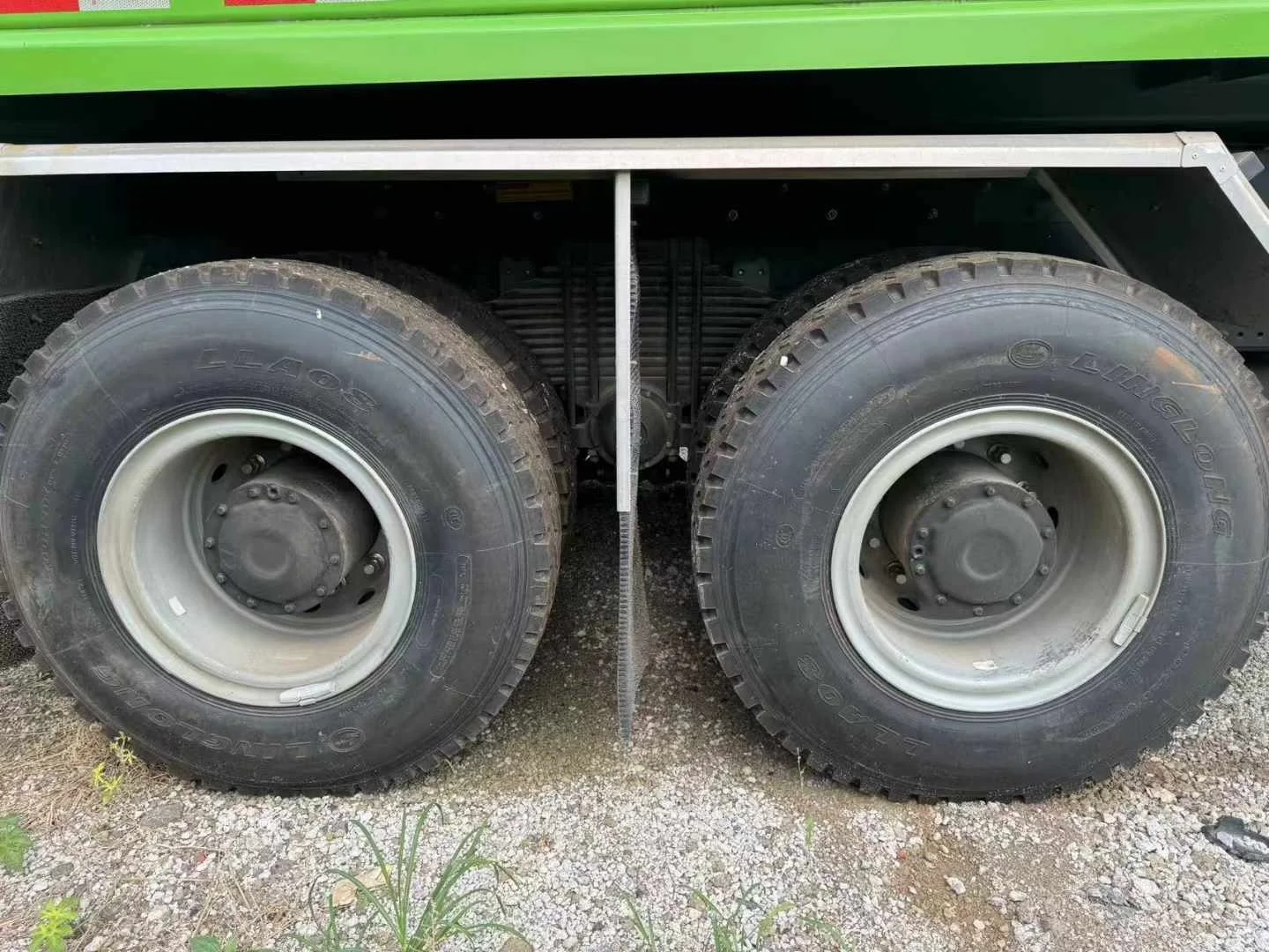 Shaanxi Auto Delong M3000S Euro VI Weichai 430 HP new truck in stock