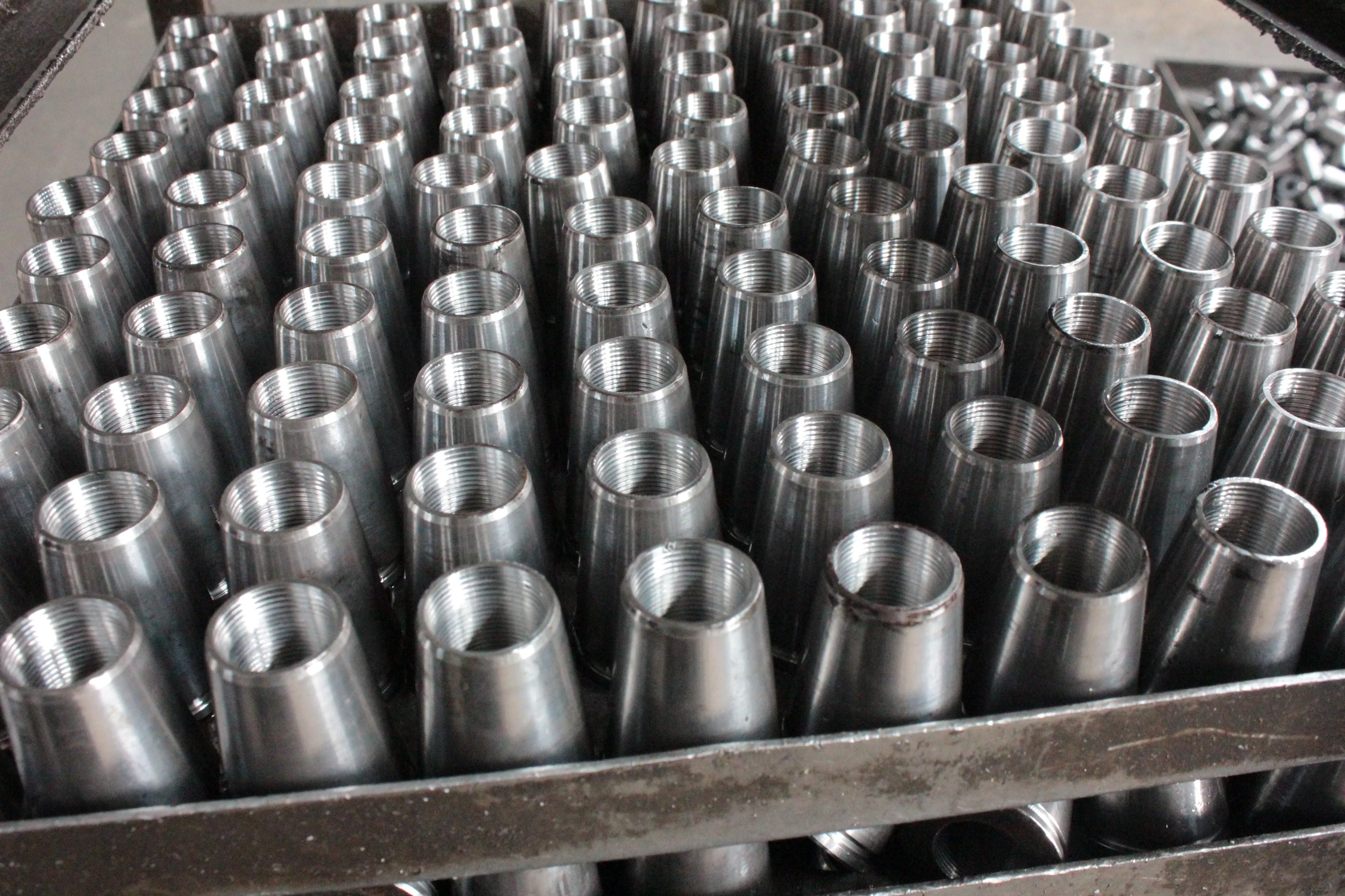 Top Selling 15.2mm Multi-strand Metal Pc Strand Stressing Anchorage Prestress Wedge Anchor for Railway Bridge Building