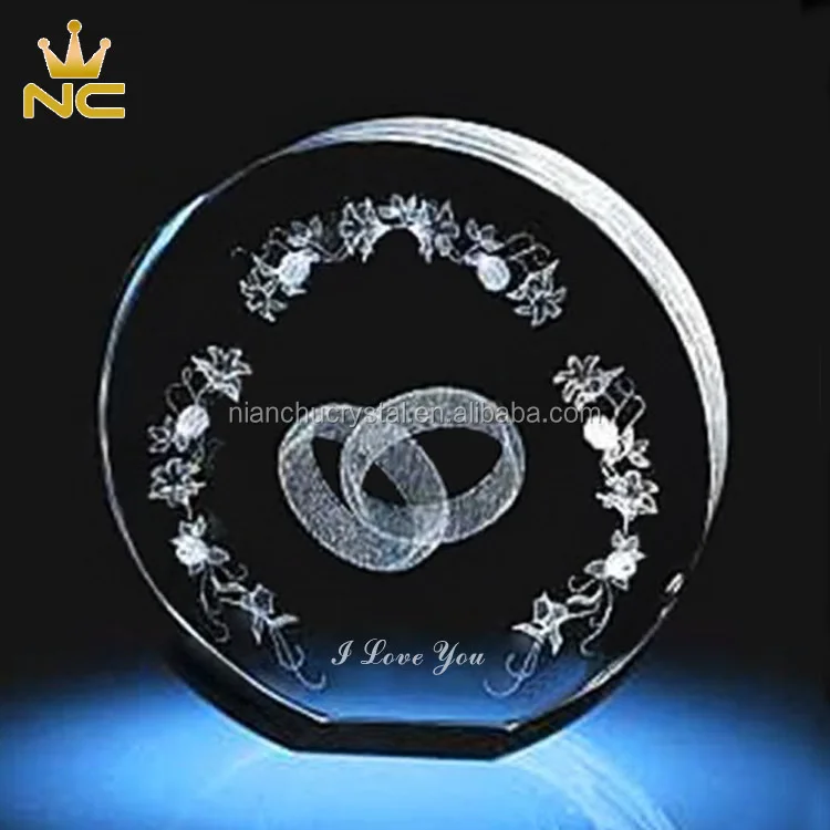 
Wholesale Exquisite Cheap Round Shaped Crystal Wedding Door Gifts For Guests Takeaway Souvenirs 