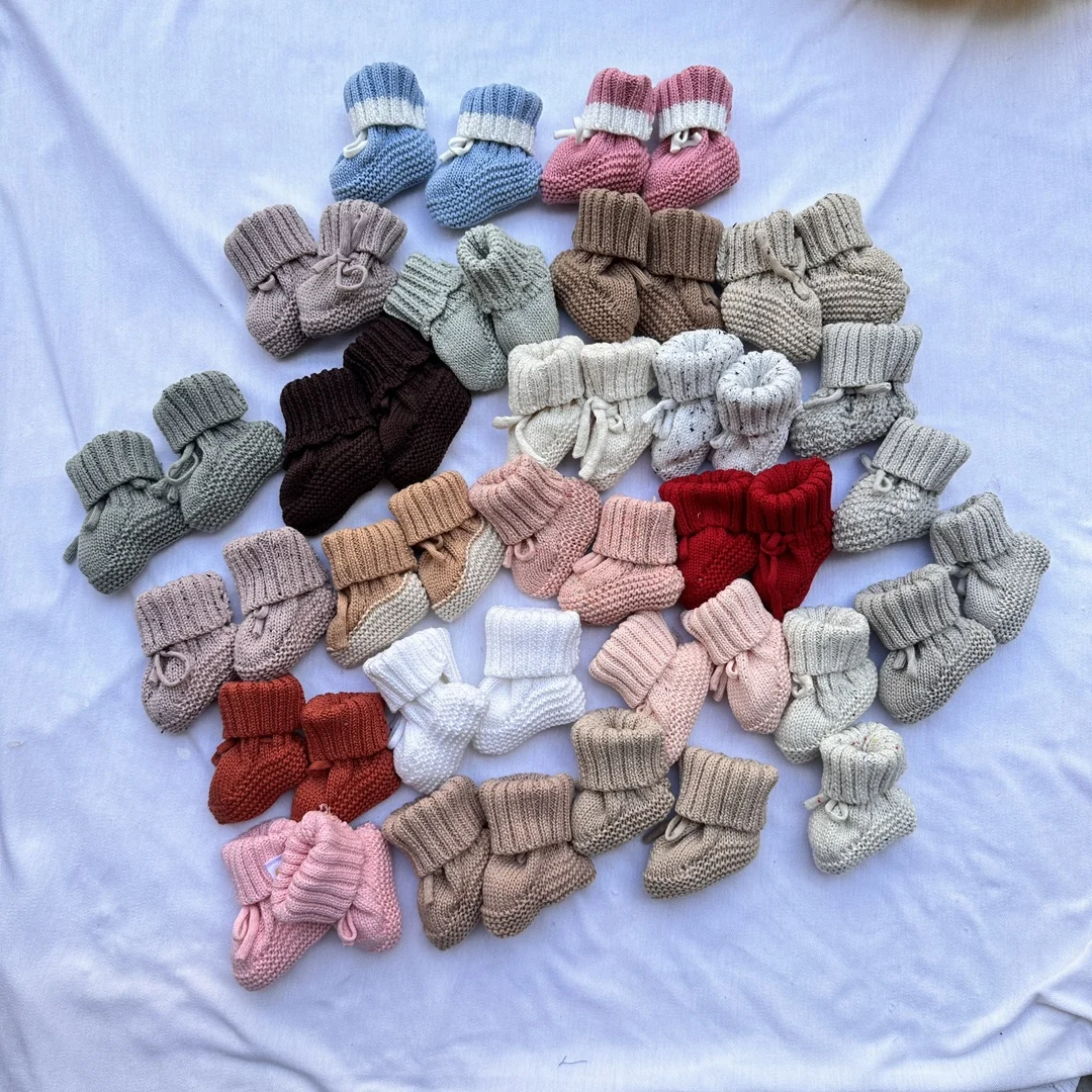 Newborn Baby Coming Home Outfit Gender Neutral Baby Booties Organic Cotton Knitted Socks