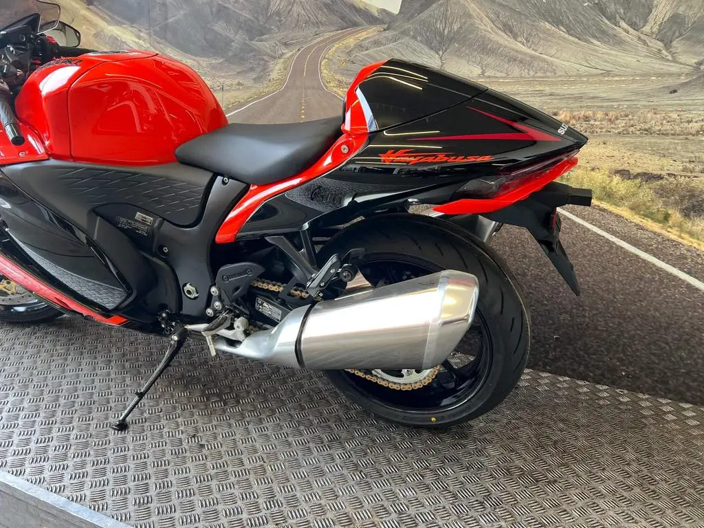 Быстрый велосипед 2024 Suzuki GSX1300R Hayabusa 1340cc Электрические Мотоциклы Скутеры внедорожные мотоциклы